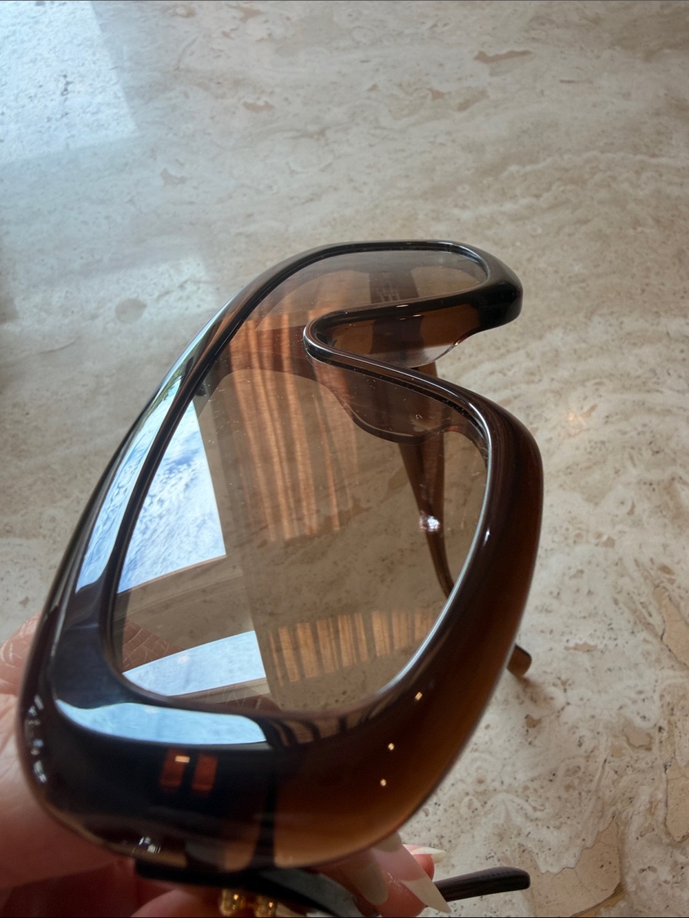 Bottega Veneta Bombe Shield Sunglasses - Picture 4 of 7